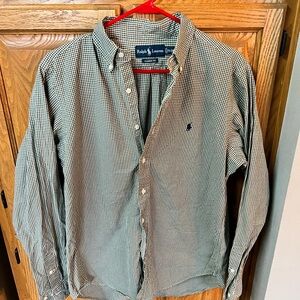 Men’s Ralph Lauren button down soze 15 1/2 M.